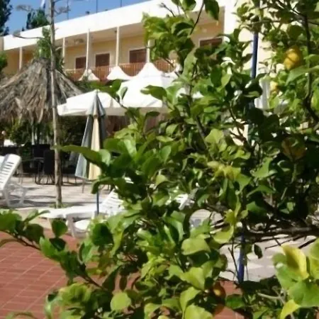 Galaxy Hotel 2*